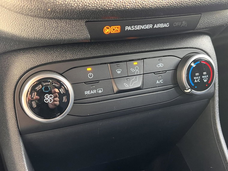 Vehicle Image 31