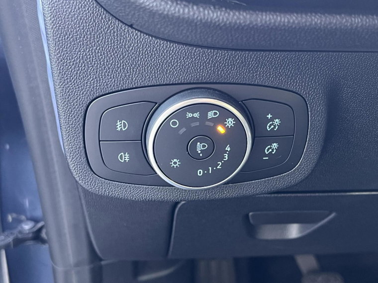 Vehicle Image 35