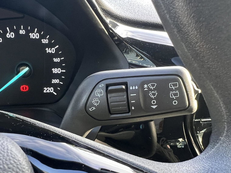 Vehicle Image 41
