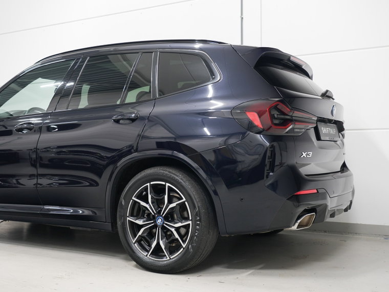Vehicle Image 40