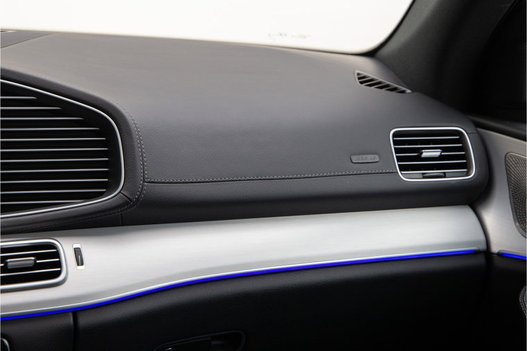 Vehicle Image 36
