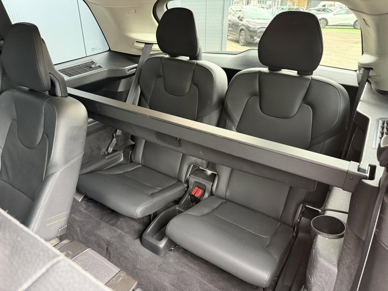 Vehicle Image 37