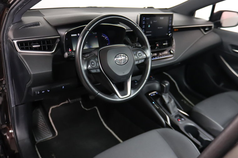 Vehicle Image 19