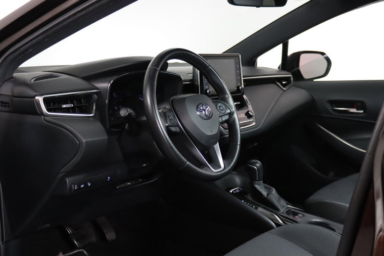 Vehicle Image 21
