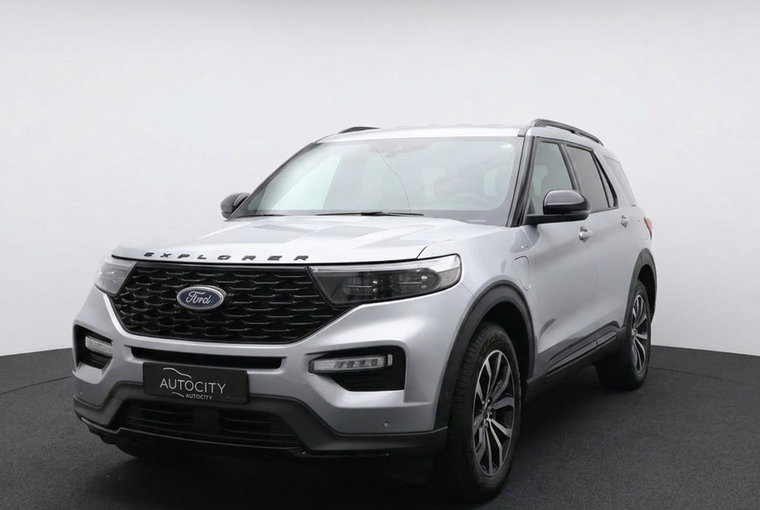 Vehicle Image 8