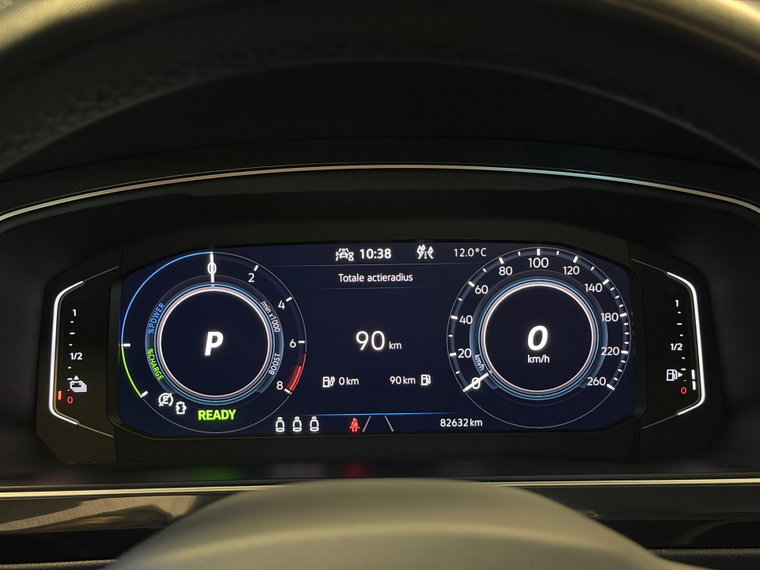 Vehicle Image 17
