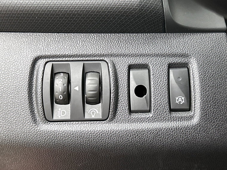 Vehicle Image 42