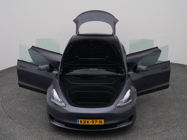 Vehicle Image 28