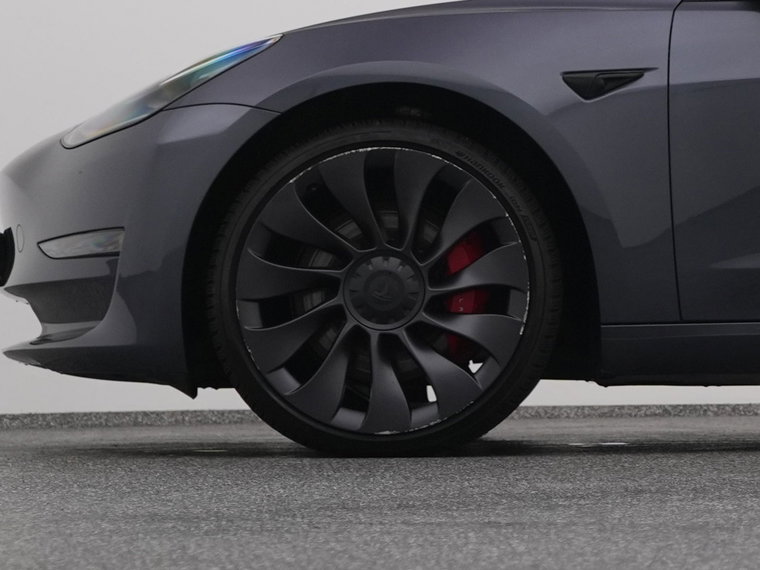 Vehicle Image 40