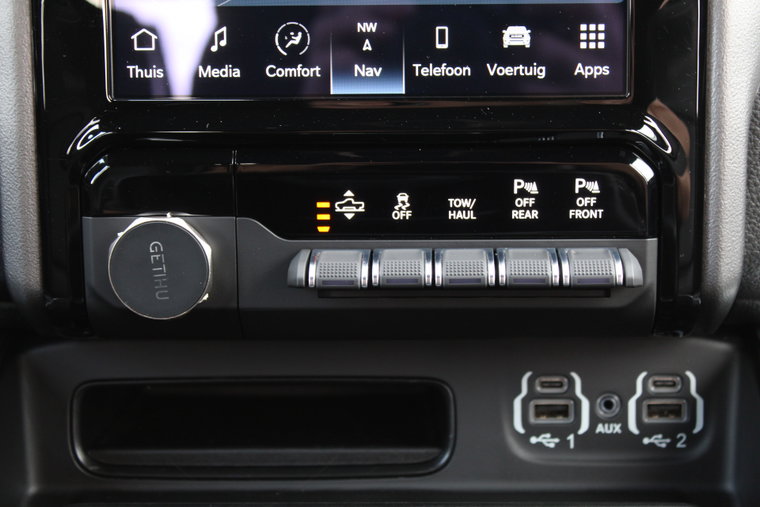 Vehicle Image 15