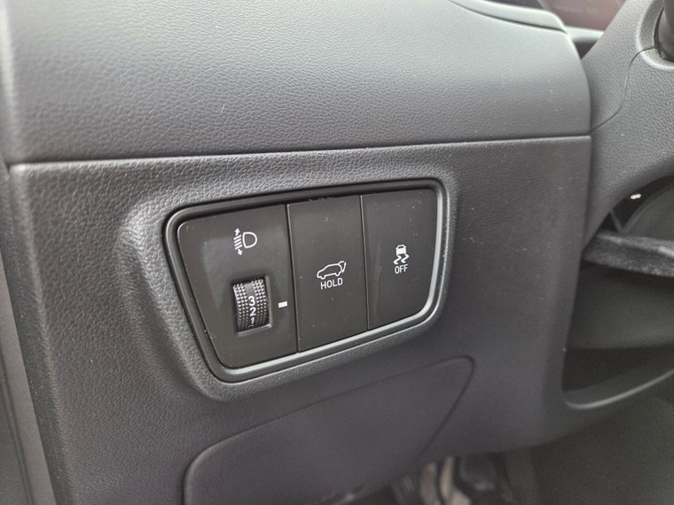 Vehicle Image 28
