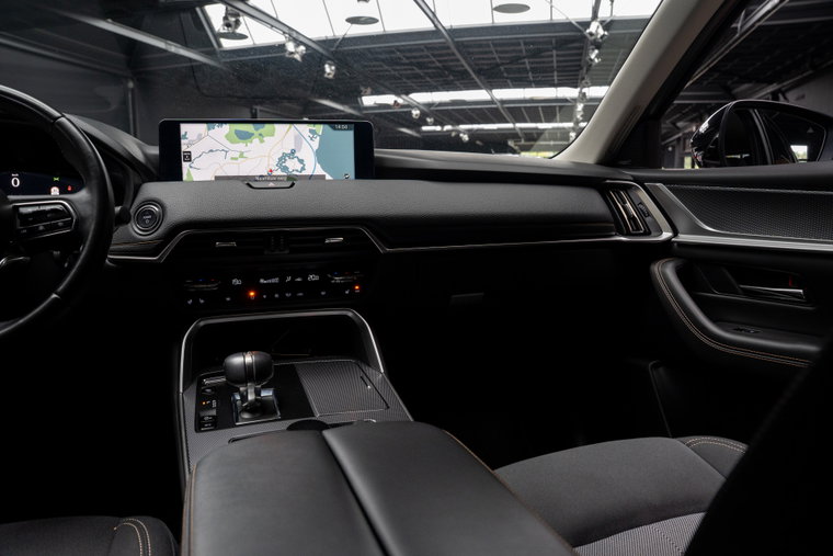 Vehicle Image 30
