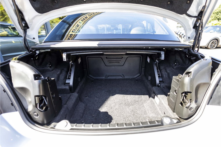 Vehicle Image 19
