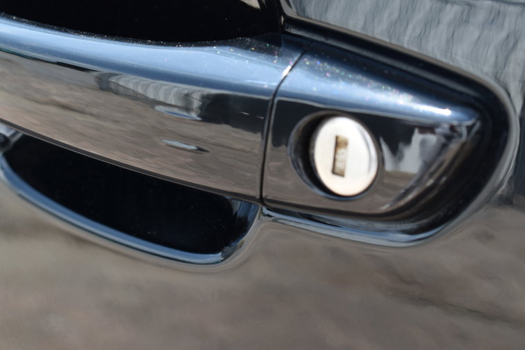 Vehicle Image 9