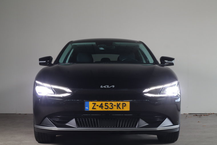 Vehicle Image 33