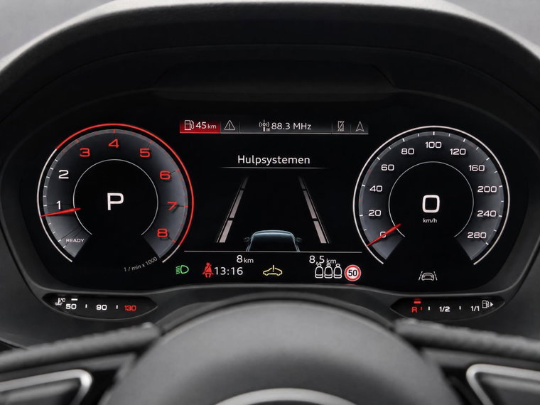 Vehicle Image 25