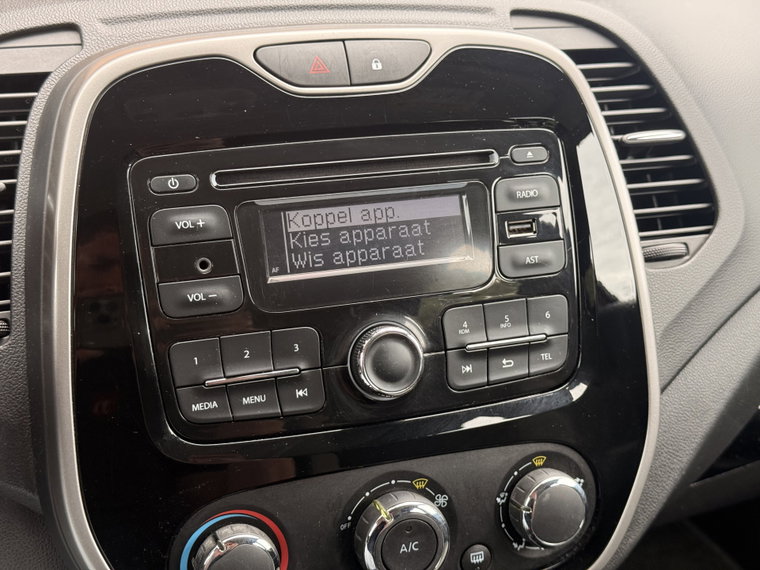 Vehicle Image 28