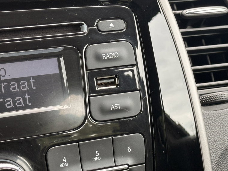 Vehicle Image 29