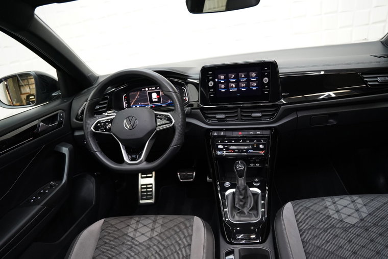Vehicle Image 37