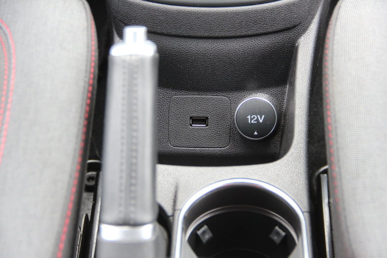 Vehicle Image 24