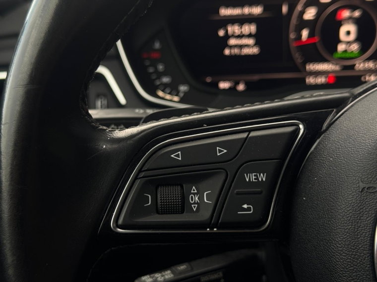 Vehicle Image 19