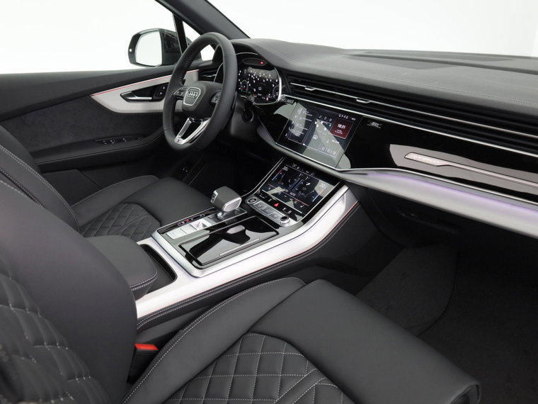 Vehicle Image 50