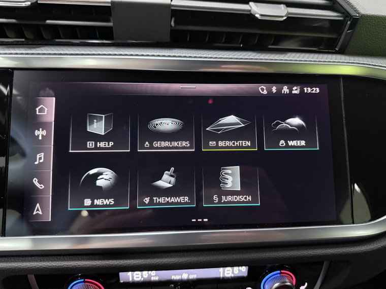 Vehicle Image 36