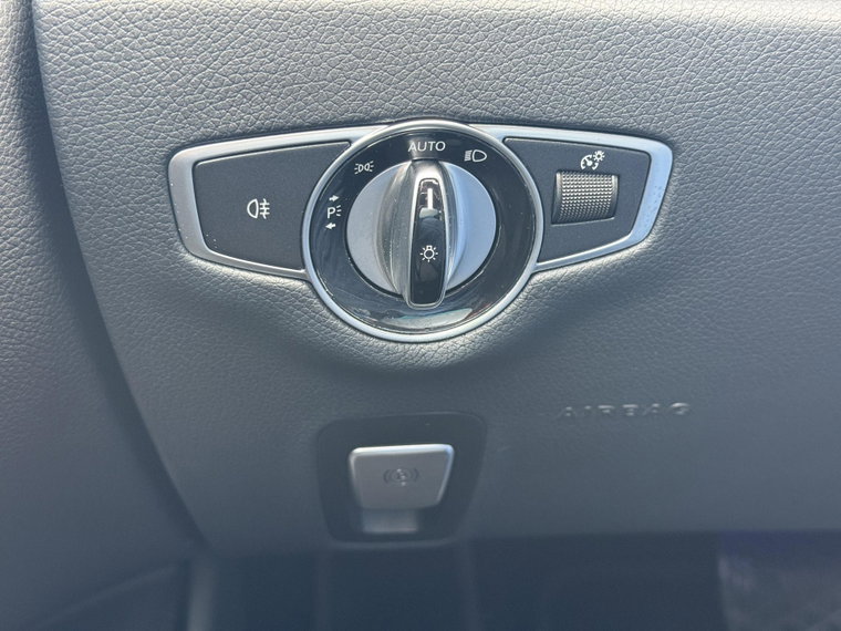 Vehicle Image 39