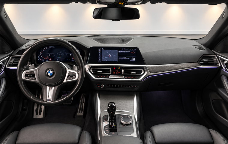 Vehicle Image 15