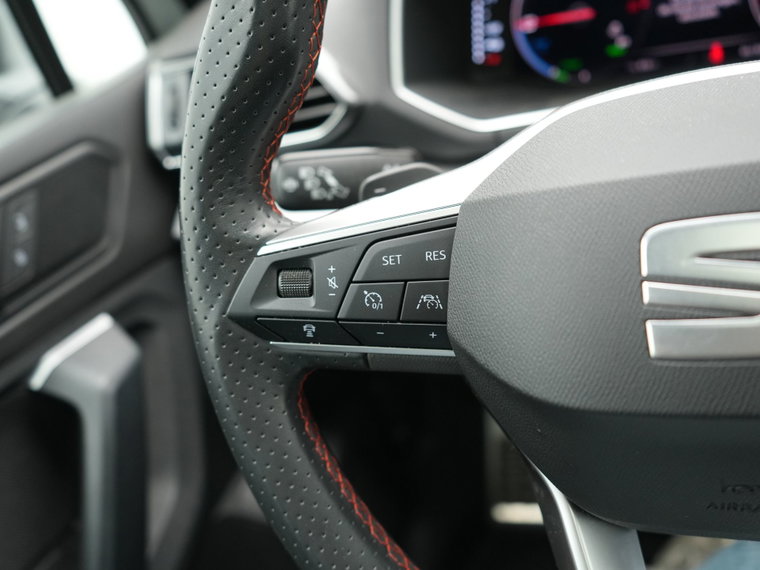 Vehicle Image 33