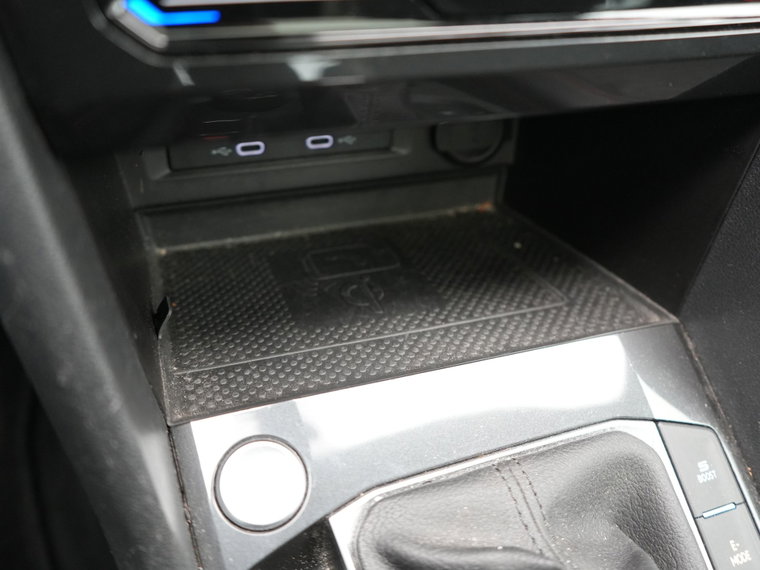 Vehicle Image 41