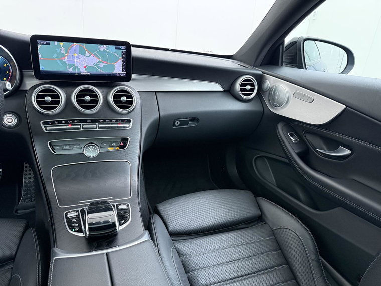 Vehicle Image 33
