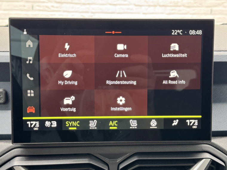 Vehicle Image 18
