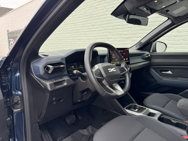 Vehicle Image 33
