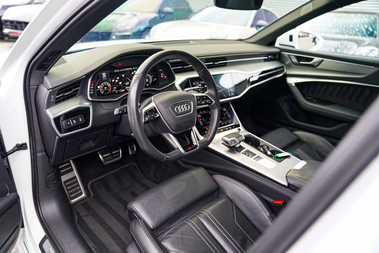 Vehicle Image 35