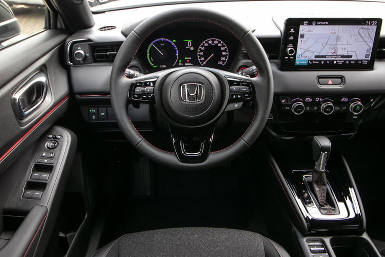 Vehicle Image 18