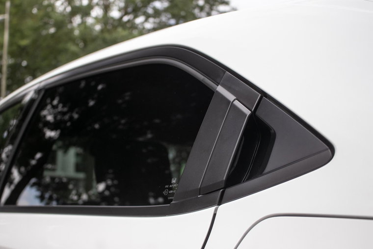Vehicle Image 38