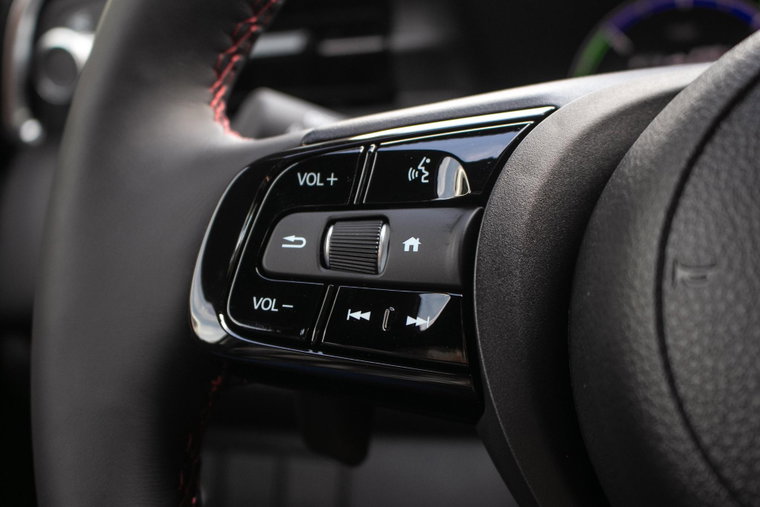 Vehicle Image 40