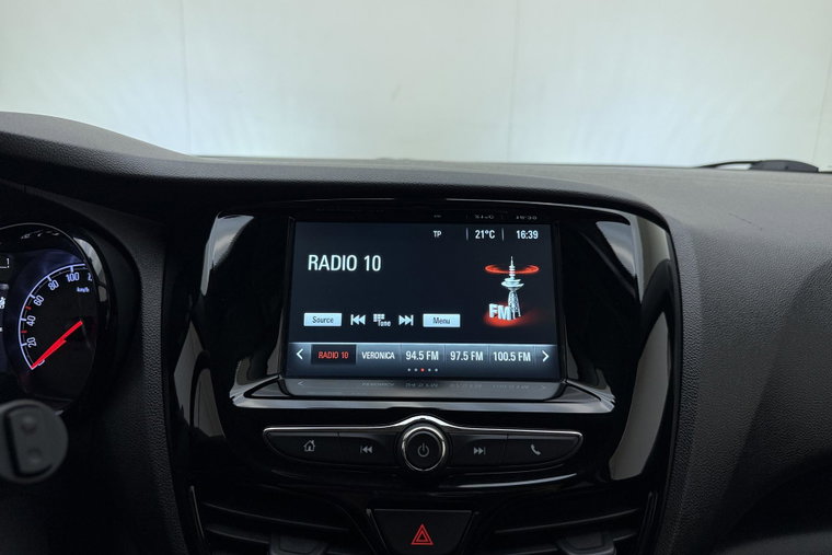 Vehicle Image 19
