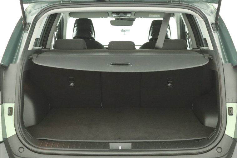 Vehicle Image 35
