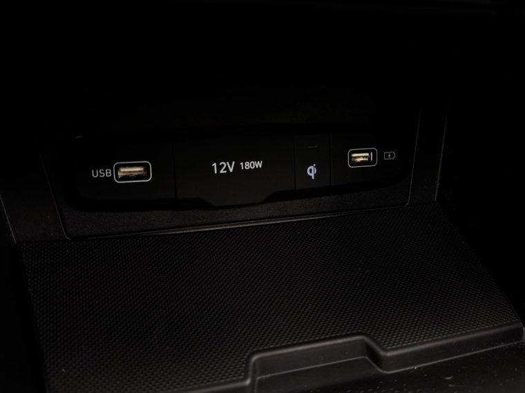 Vehicle Image 33