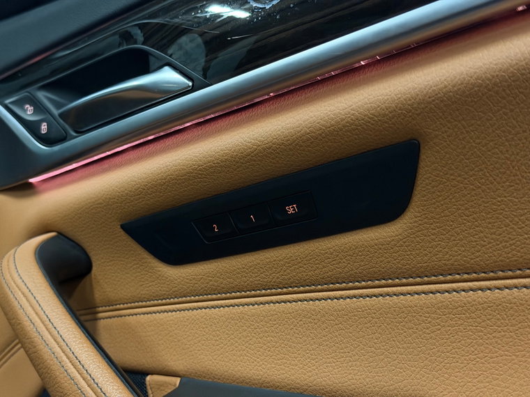 Vehicle Image 47
