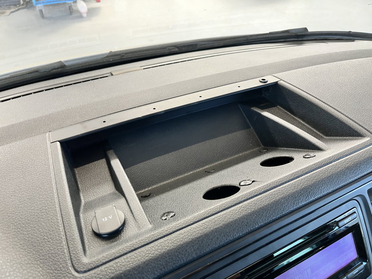 Vehicle Image 38