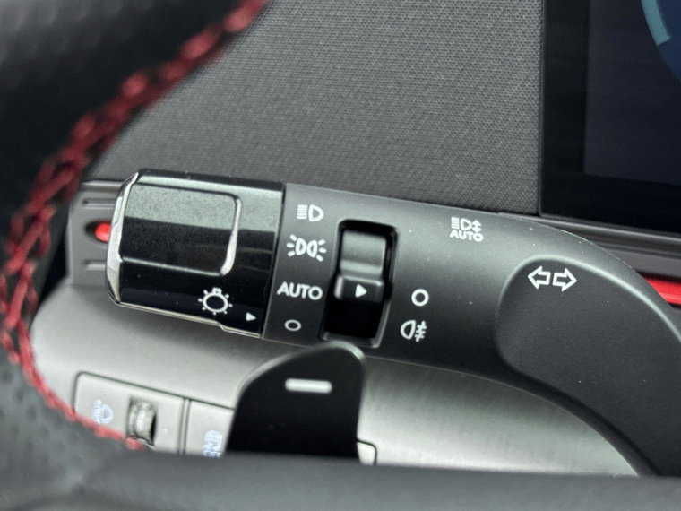 Vehicle Image 26