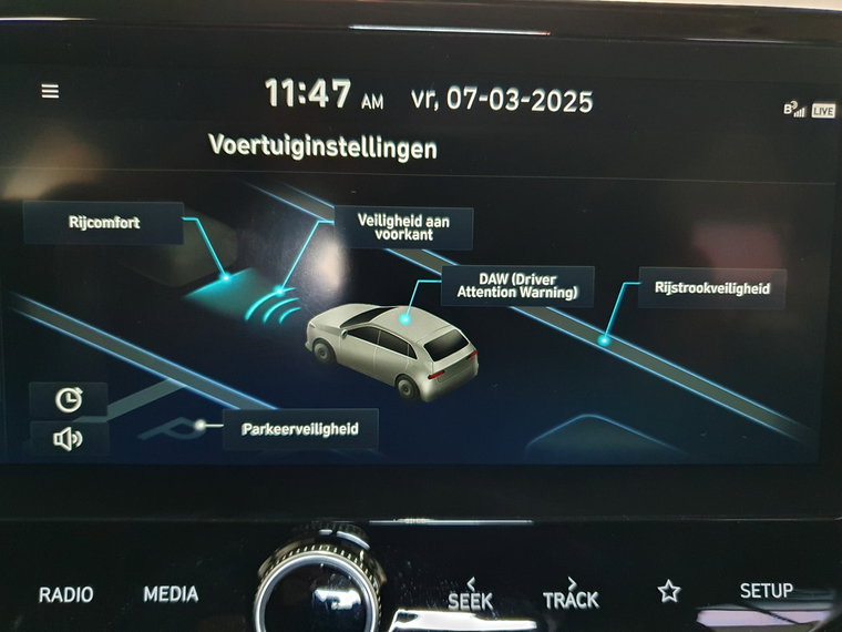 Vehicle Image 33