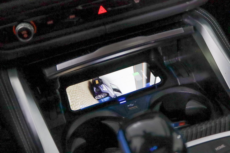 Vehicle Image 50