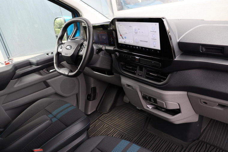 Vehicle Image 19