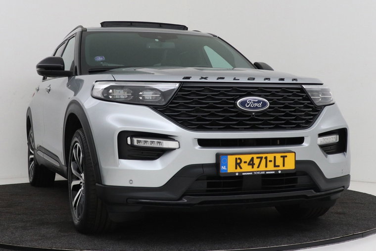 Vehicle Image 14