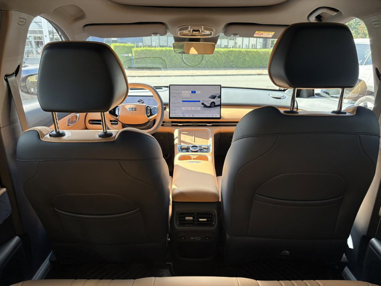 Vehicle Image 50