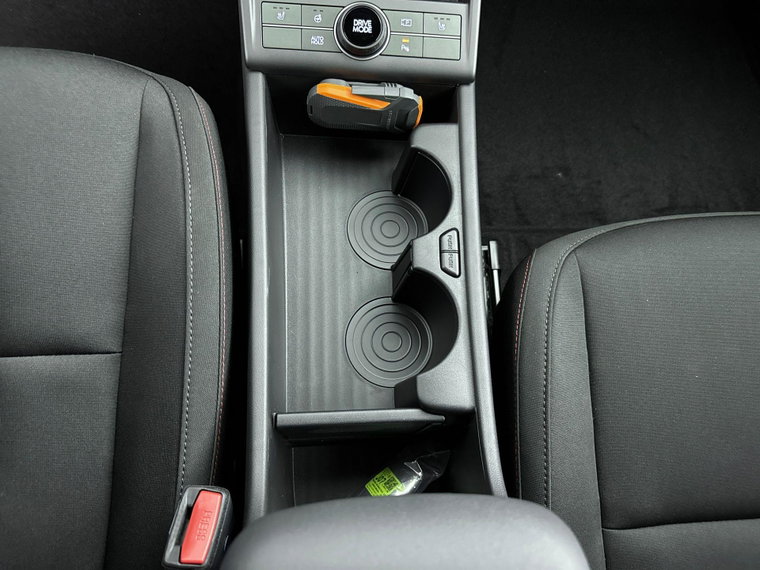 Vehicle Image 24
